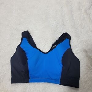 Livi Active by Lane Bryant 40DDD underwire sports bra blue and black